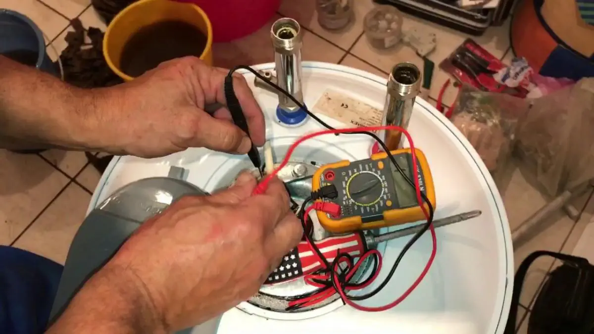 Ремонт водонагревателей Electrolux в Химках — выгодная цена от 2384 руб., Мастер24