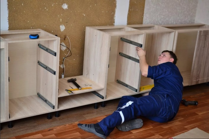 Сборка мебели ИКЕА в Химках в октябре