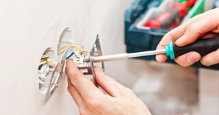 Электромонтажные работы в Химках от Мастер24 — электромонтаж под ключ, цены от 1659 руб., заказать услуги